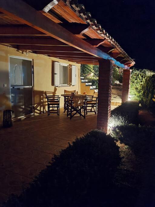 Guesthouse Petrothalassa Porto Heli Eksteriør billede